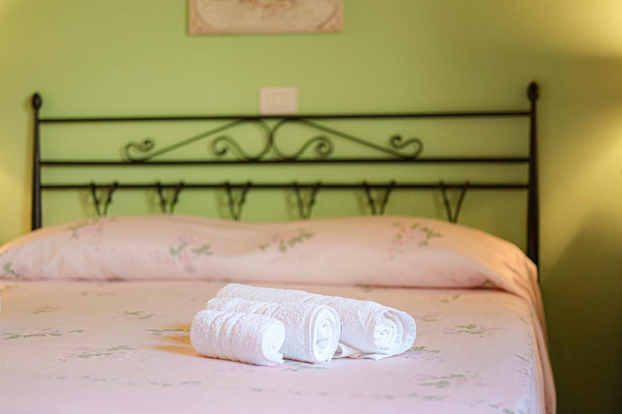 Agriturismo Il Pozzo กาซัลเวลิโน ภายนอก รูปภาพ