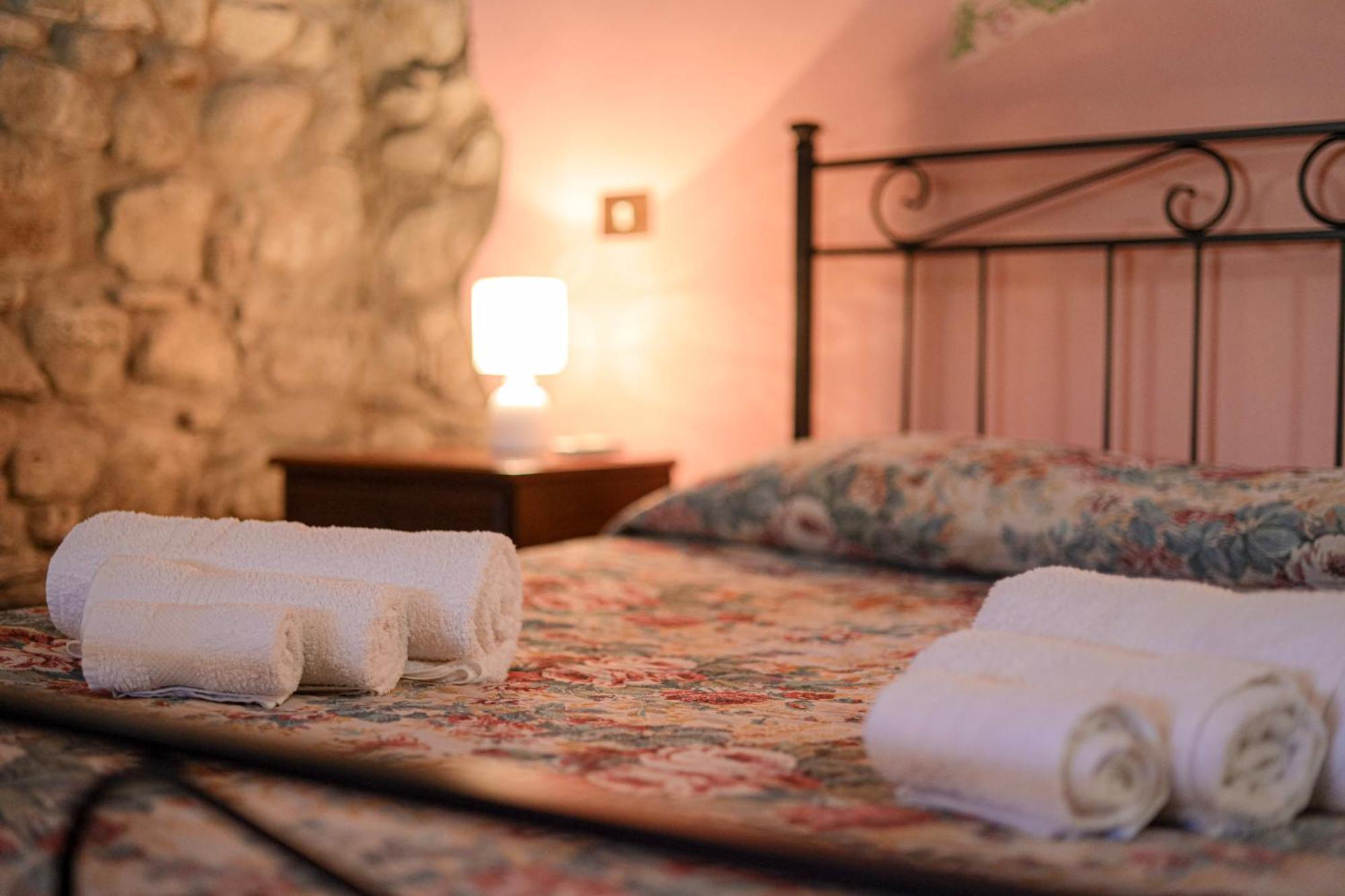 Agriturismo Il Pozzo กาซัลเวลิโน ภายนอก รูปภาพ
